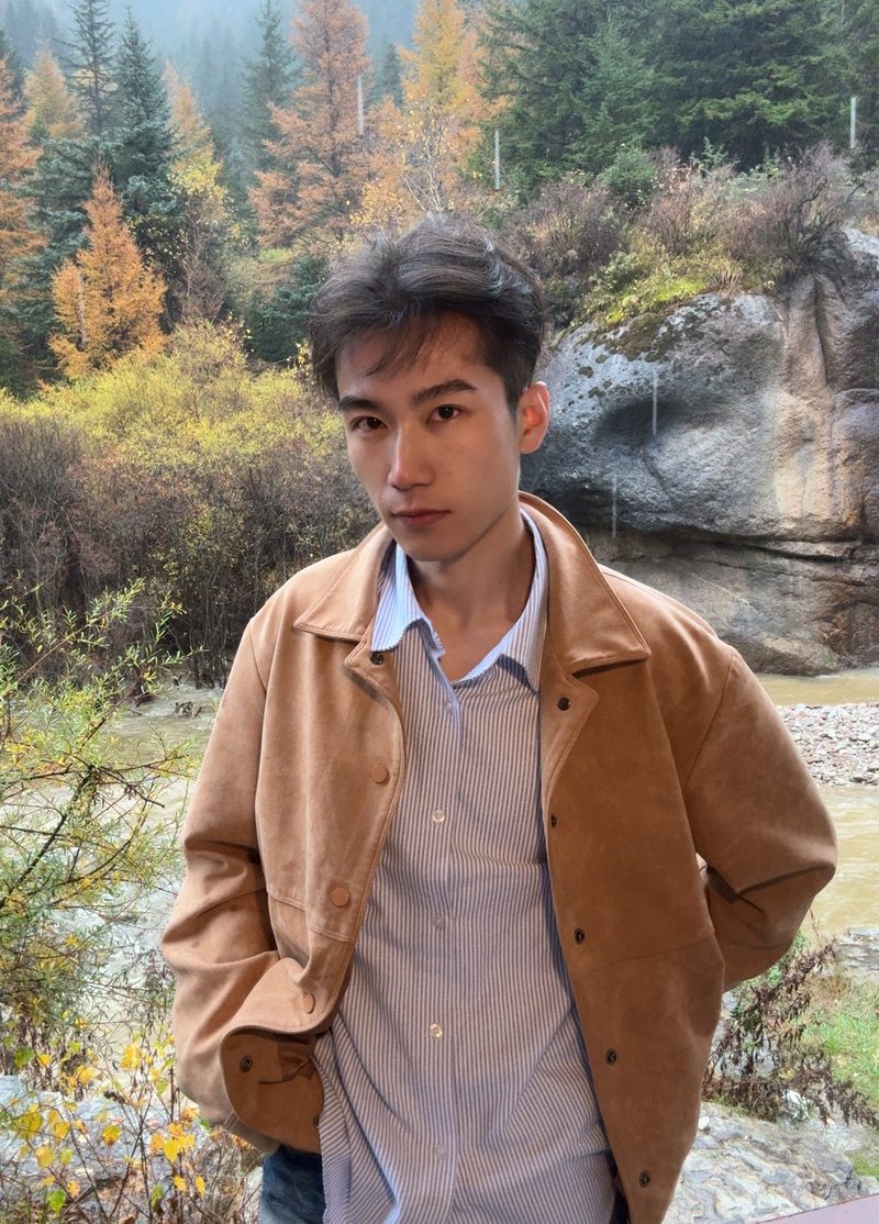闫嘉星 avatar